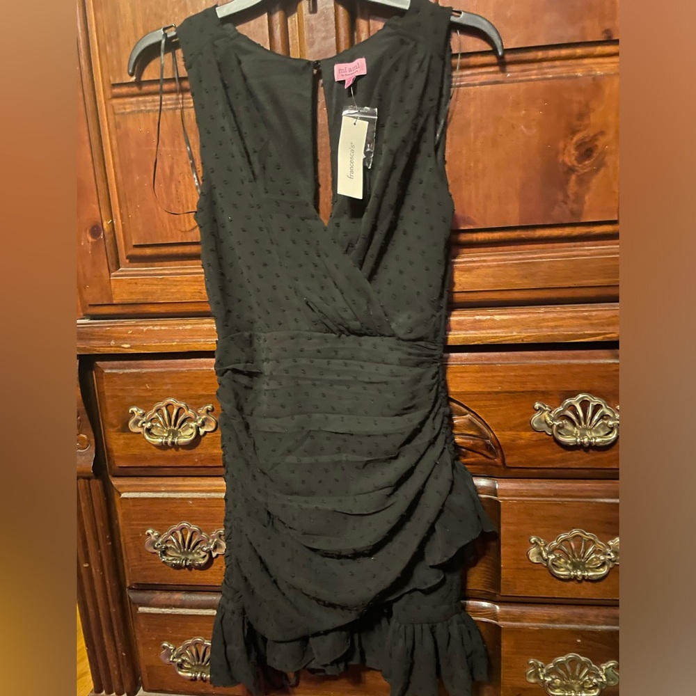 Black Ruched Sleeveless Plunge Sheath Dress